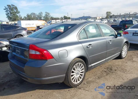 2008 Volvo S80 3.2 z USA, uszkodzony, nr VIN YV1AS982481068536